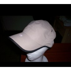 G08 A GORRA DE MICROFIBRA